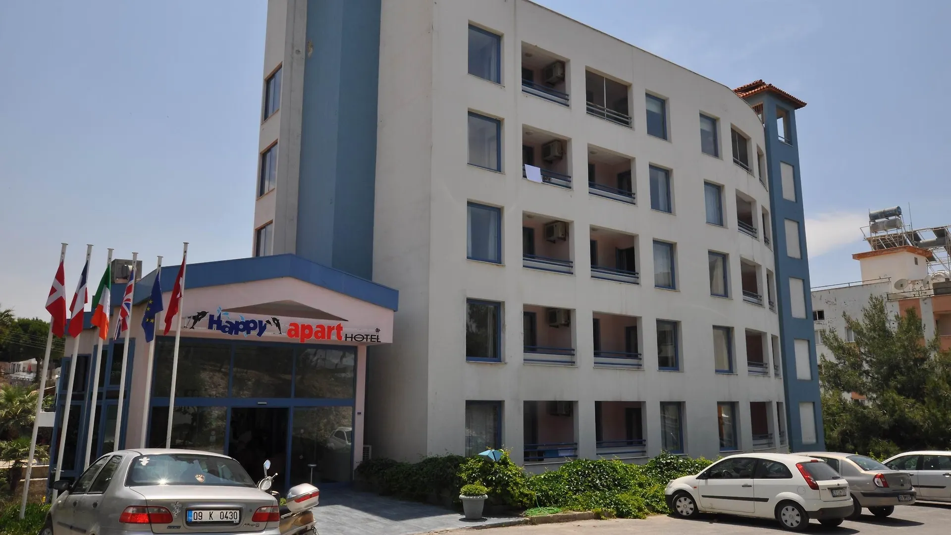 Happy Apart Hotel Kusadasi 3*,