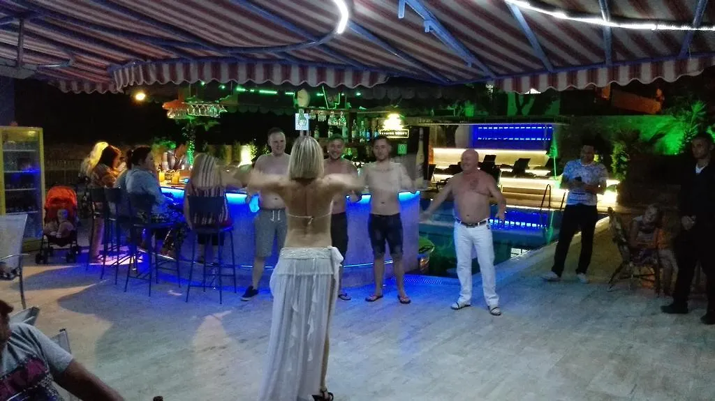 Happy Apart Hotel Kusadasi