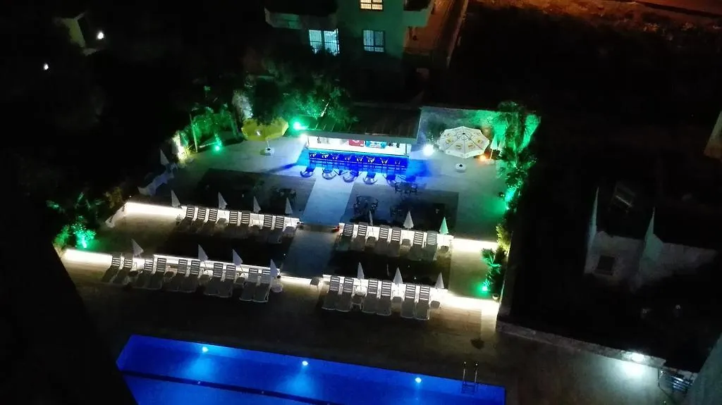 Apart Otel Happy Apart Hotel Kuşadası