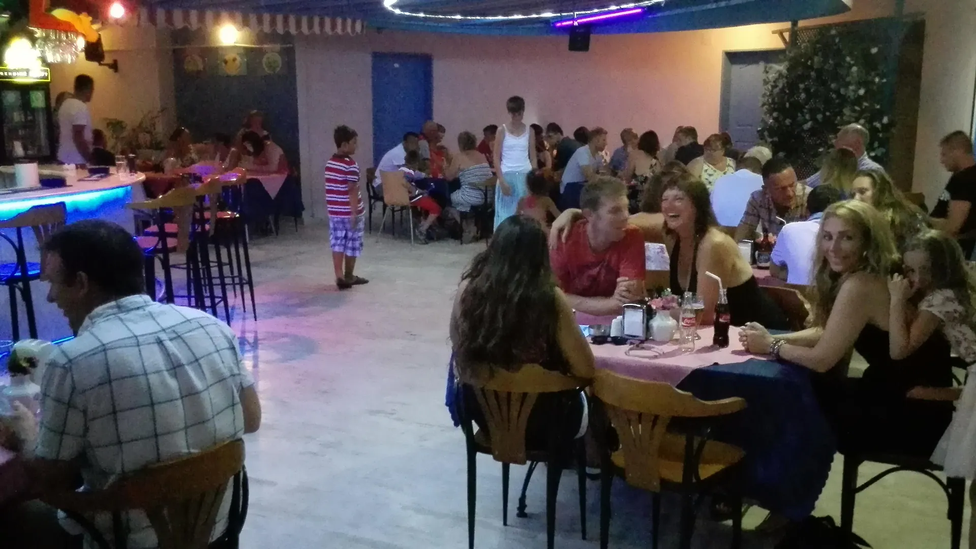 Happy Apart Hotel Kuşadası