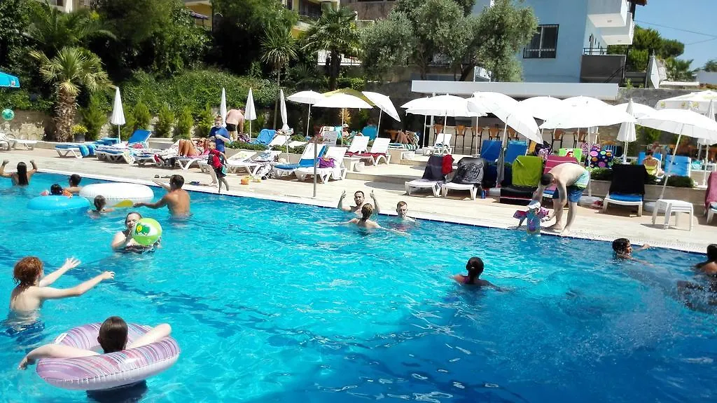 Happy Apart Hotel Kuşadası