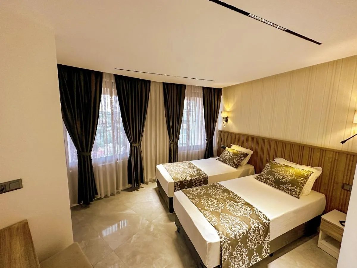 Happy Apart Hotel Kusadasi 3*,